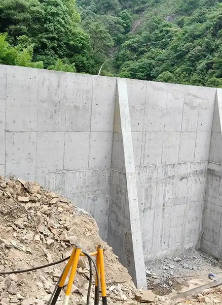 北京海淀区重力式挡土墙